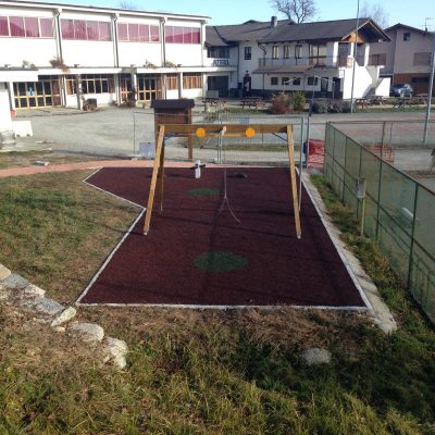 Pavimentazioni antitrauma area giochi per disabili