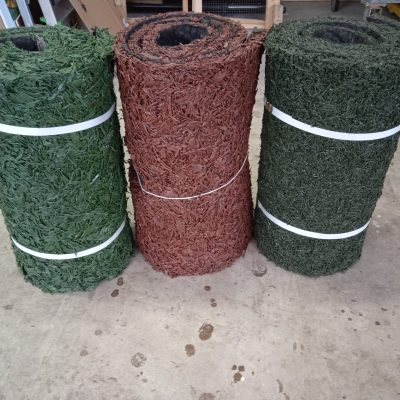 Rotoli di Corteccia ed Erba